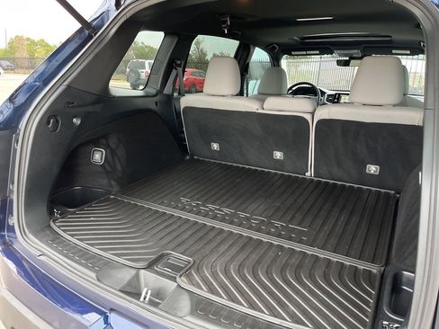 Used 2022 Honda Passport EX-L image 10