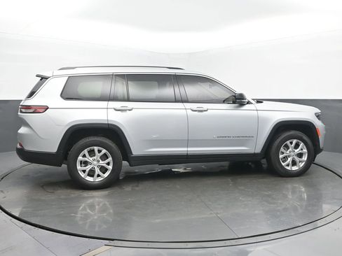 Used 2023 Jeep Grand Cherokee L Limited w/ Trailer Tow Group (B) image 8