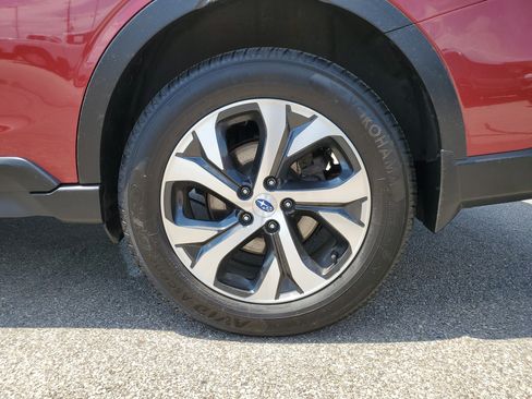 Used 2020 Subaru Outback Limited AWD/4WD image 6