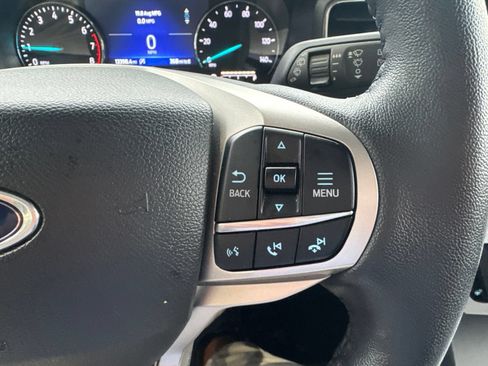 Certified 2024 Ford Explorer XLT w/ Equipment Group 202A AWD/4WD image 29
