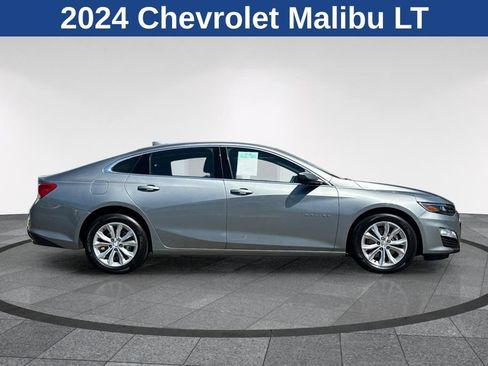 Used 2024 Chevrolet Malibu LT FWD image 2