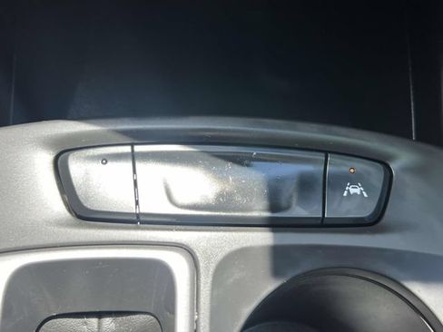 Used 2024 Chevrolet Trax LS w/ LS Convenience Package FWD image 28