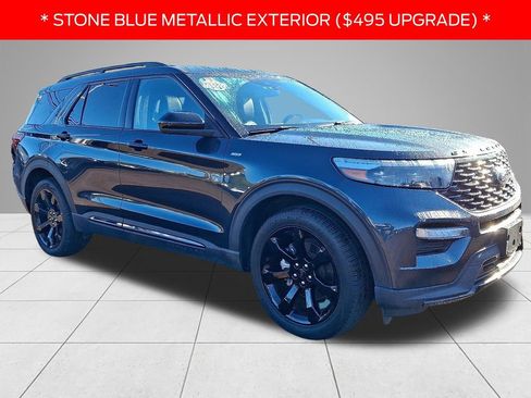 Certified 2022 Ford Explorer ST-Line w/ Class IV Trailer Tow Package image 3