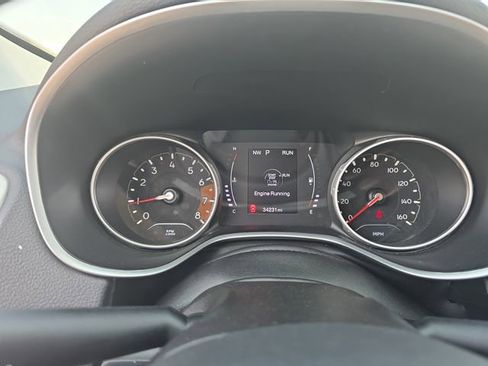 Used 2020 Jeep Compass Latitude w/ Cold Weather Group image 19