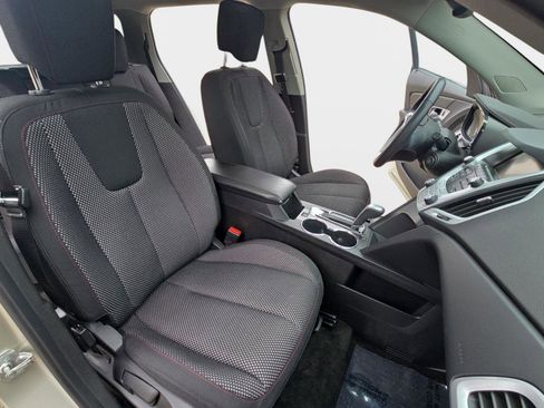 Used 2013 GMC Terrain SLE w/ Convenience Package AWD/4WD image 9