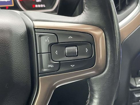 Used 2020 Chevrolet Silverado 1500 High Country w/ Technology Package image 11