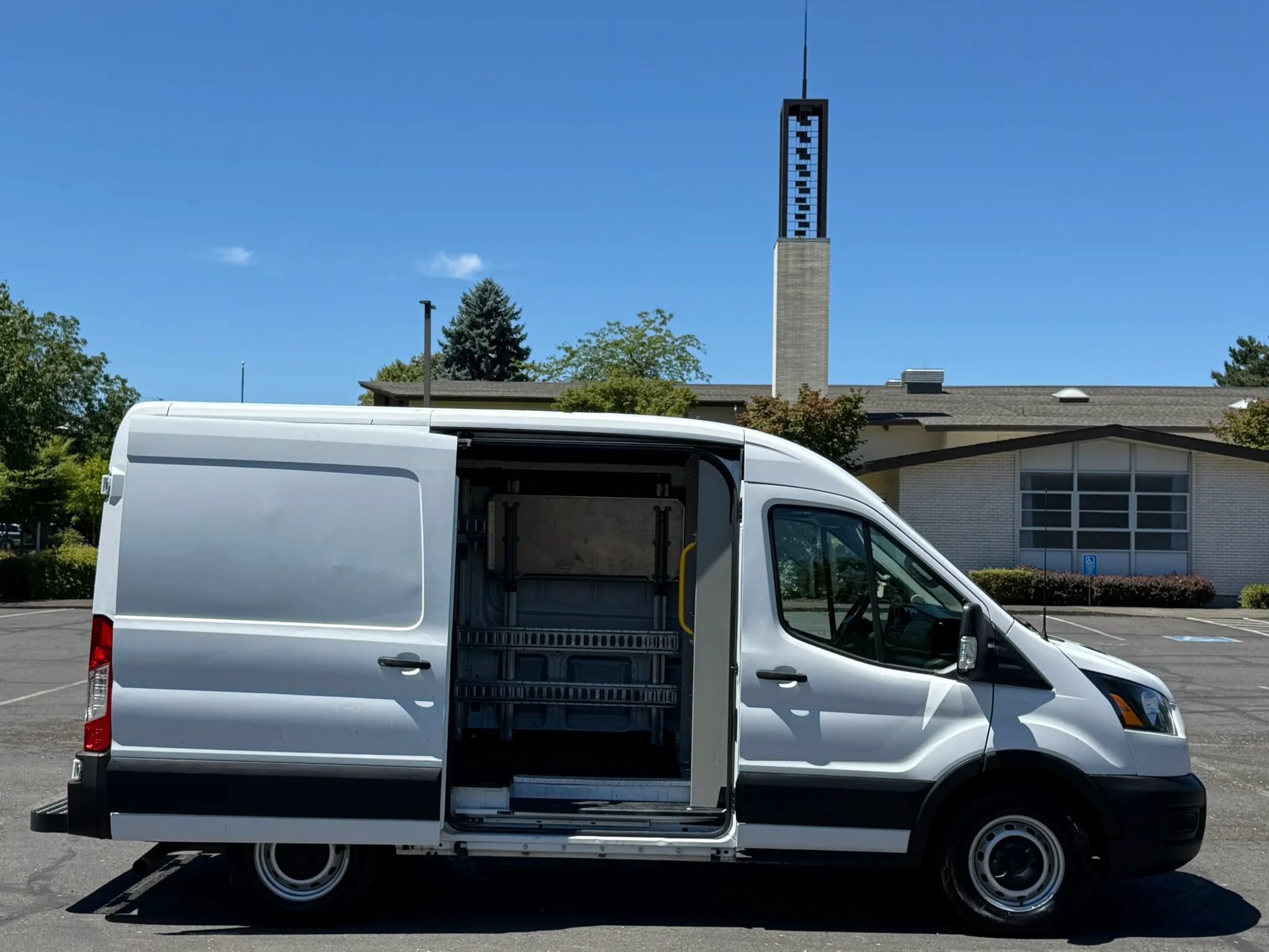 Used 2020 Ford Transit 150 Medium Roof RWD image 24