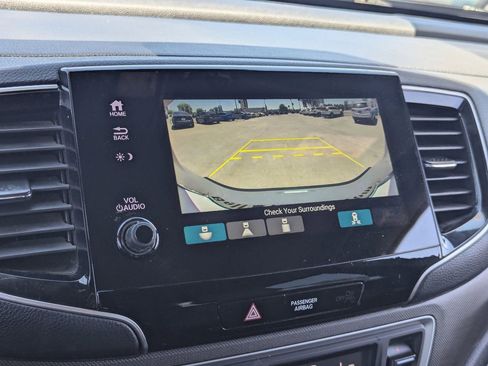 Certified 2023 Honda Passport TrailSport image 24