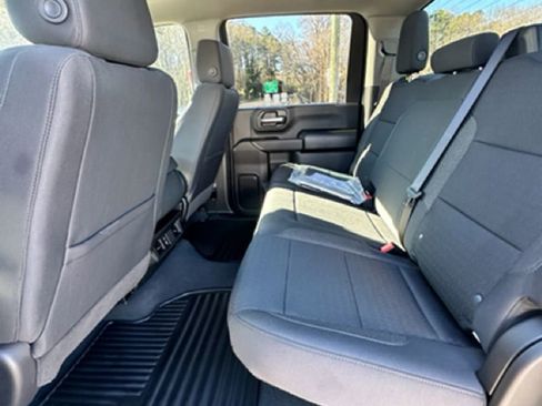 New 2026 Chevrolet Silverado 2500 Custom w/ Custom Value Package image 15