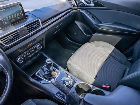 Used 2016 MAZDA MAZDA3 i Touring w/ Popular Equipment Package image 25