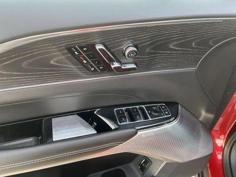 Used 2024 Cadillac Lyriq Luxury w/ LPO, Floor Liner Package image 12