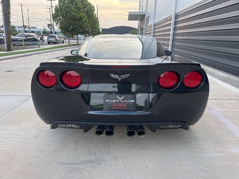 Used 2012 Chevrolet Corvette Z06 w/ 3LZ Preferred Equipment Group RWD image 15