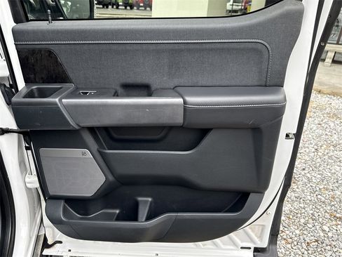 Used 2021 Ford F150 Lariat w/ Equipment Group 502A High image 37