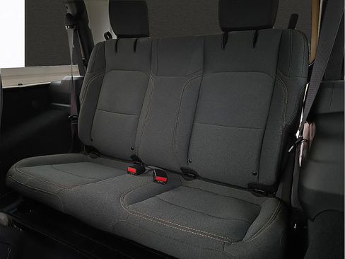 Used 2024 Jeep Wrangler Sport S image 9