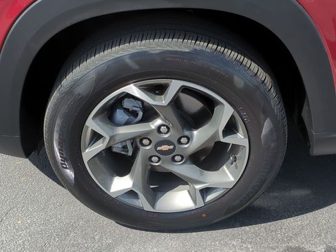 Used 2024 Chevrolet Trax LT image 13