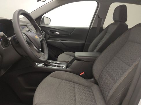 Used 2023 Chevrolet Equinox LT AWD/4WD image 17