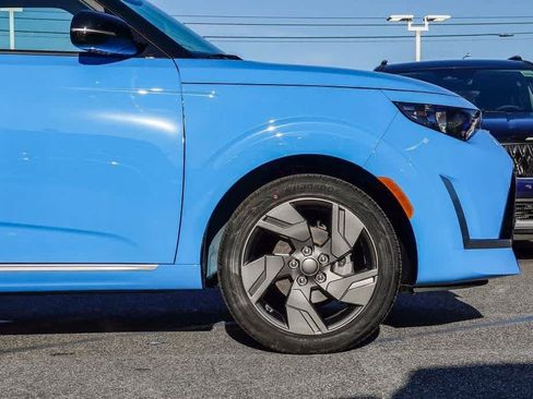 Certified 2024 Kia Soul GT-Line image 8