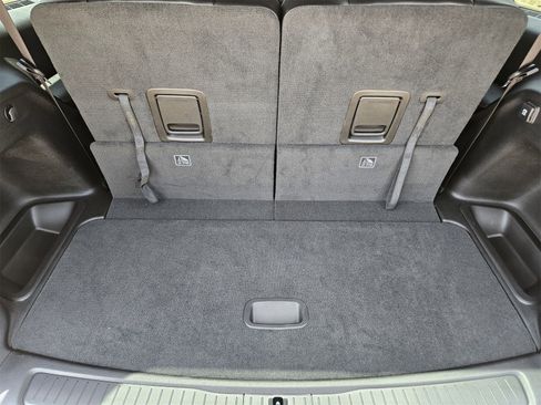 New 2025 Jeep Grand Cherokee L Altitude image 33