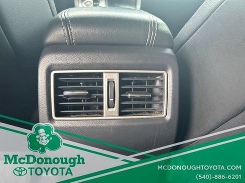 Used 2023 Nissan Maxima SV w/ Floor Mat Group FWD image 10