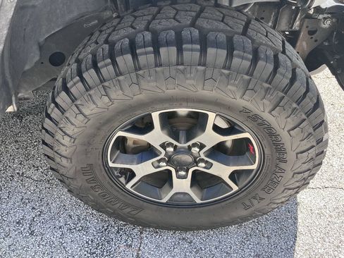 Used 2019 Jeep Wrangler Unlimited Rubicon AWD/4WD image 20