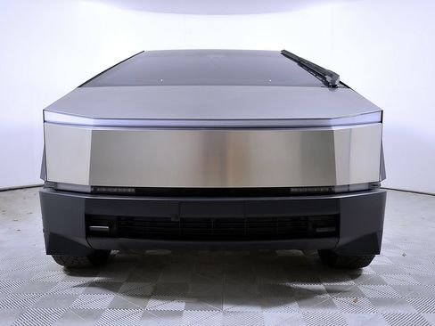Used 2024 Tesla Cybertruck Cyberbeast AWD/4WD image 6