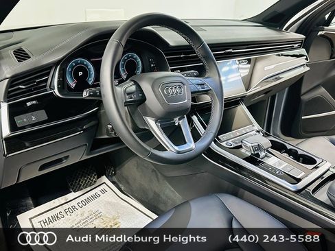 Certified 2025 Audi Q7 2.0T Premium w/ Convenience Plus Package AWD/4WD image 13