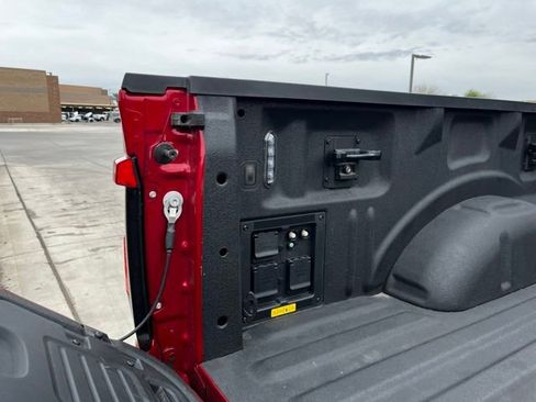 Used 2024 Ford F150 Lightning Flash image 12