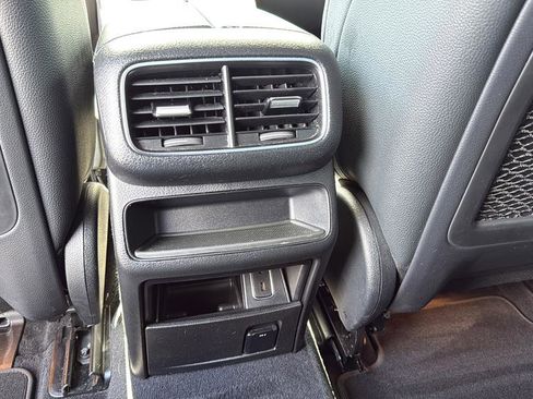 Used 2023 Mercedes-Benz GLE 350 4MATIC image 17