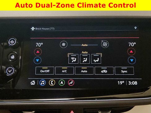 Used 2023 Buick Envision Avenir image 21