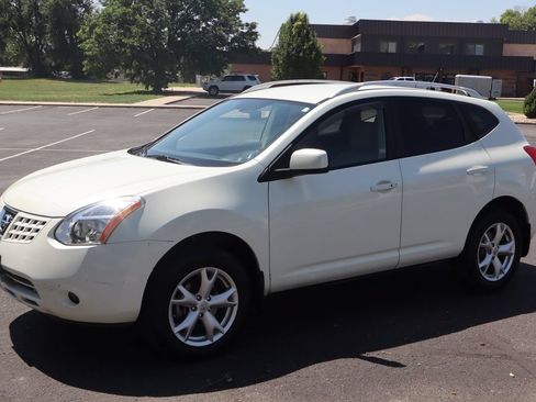Used 2008 Nissan Rogue SL w/ Premium Pkg AWD/4WD image 10