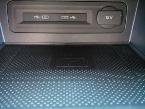 Certified 2023 Volkswagen Atlas SE image 27