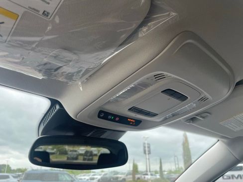 New 2026 Buick Envision Sport Touring AWD/4WD image 19