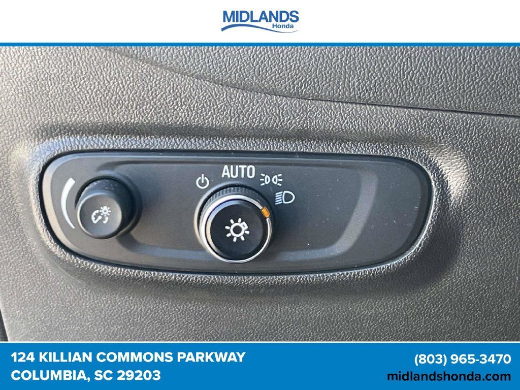 Used 2024 Chevrolet Equinox LS FWD image 17