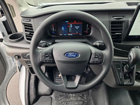 New 2026 Ford Transit 250 148 Medium Roof RWD image 21
