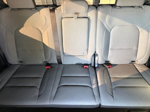 Certified 2023 RAM 1500 Big Horn image 17