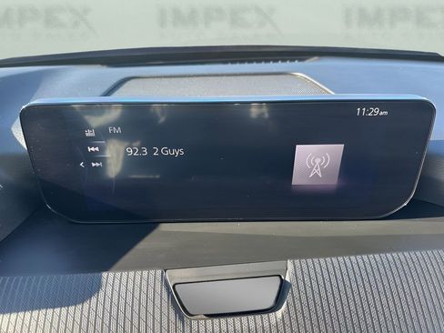 Used 2024 MAZDA CX-90 3.3 Turbo w/ Select Package image 19