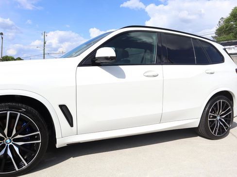 Used 2020 BMW X5 xDrive40i w/ M Sport Package AWD/4WD image 54
