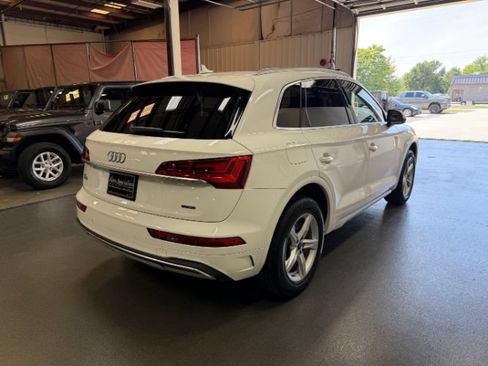Used 2023 Audi Q5 2.0T Premium w/ Convenience Package AWD/4WD image 5
