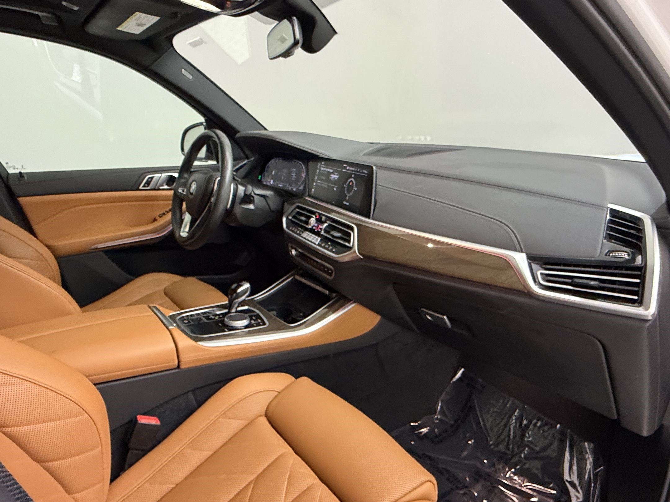 Used 2023 BMW X5 xDrive40i w/ Premium Package AWD/4WD image 31