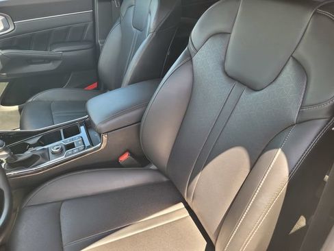 Used 2021 Kia Sorento SX FWD image 13