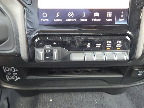 New 2026 RAM 2500 Tradesman AWD/4WD image 14