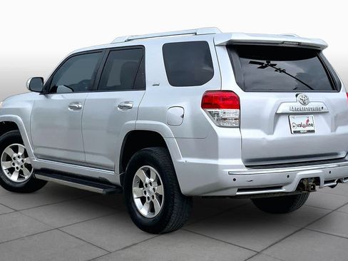 Used 2011 Toyota 4Runner SR5 AWD/4WD image 11