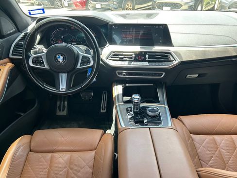 Used 2023 BMW X5 xDrive40i w/ M Sport Package AWD/4WD image 17