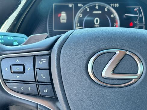 Used 2025 Lexus ES 350 FWD image 19