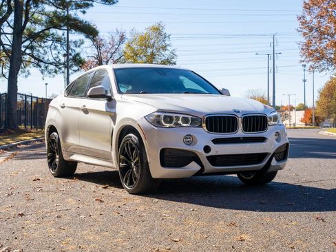 Used 2017 BMW X6 sDrive35i image 5