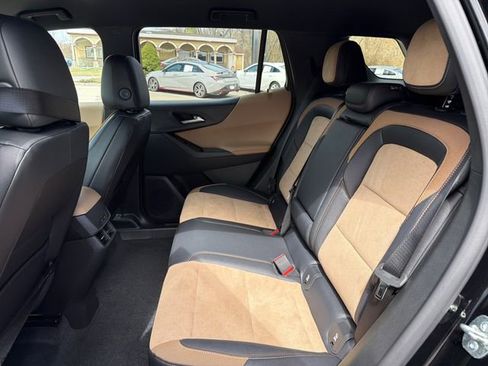 New 2026 Chevrolet Equinox ACTIV w/ Convenience Package III FWD image 10