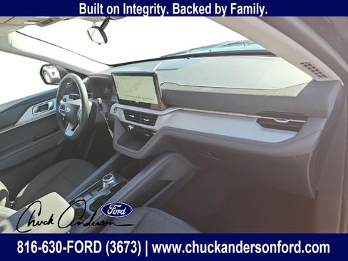 New 2026 Ford Explorer Active AWD/4WD image 26