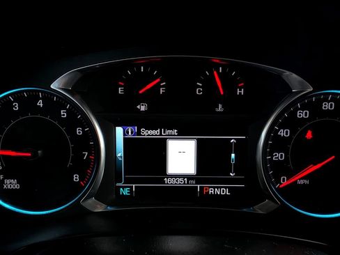 Used 2019 Chevrolet Traverse Premier w/ Redline Edition AWD/4WD image 26