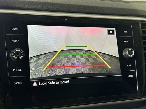 Used 2022 Volkswagen Atlas SE image 15