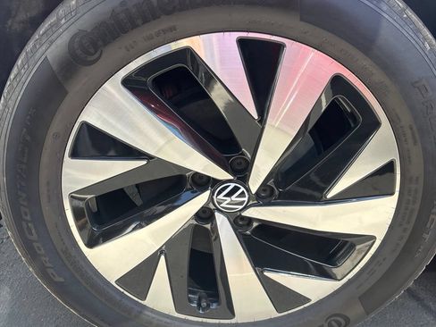 Used 2023 Volkswagen ID.4 Pro RWD image 25
